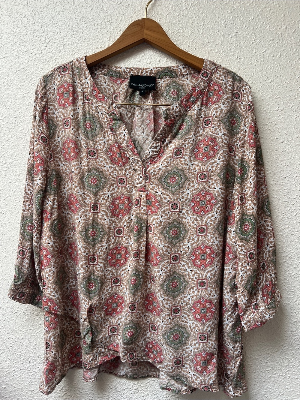 Cynthia Rowley Multicolor Medallion Print Blouse - Red, Green, Cream